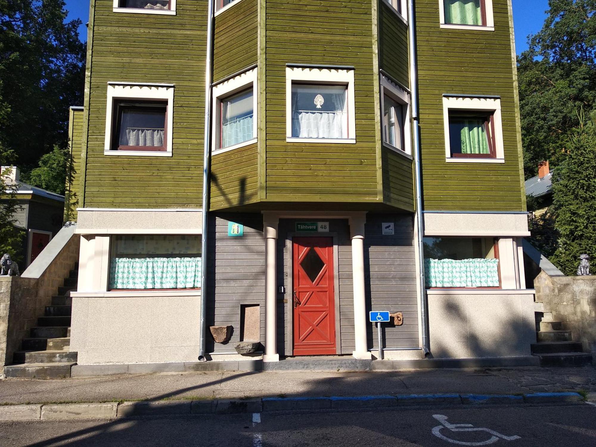 Student Home Tartu Eksteriør bilde